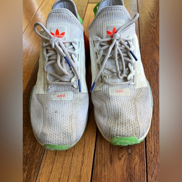 ADIDAS NMD_R1 V2 ‘Glow in the Dark - White Sonic Ink’ - Picture 7 of 8